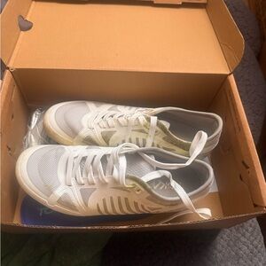 Men's White and Light Gray Sneakers - Brand: